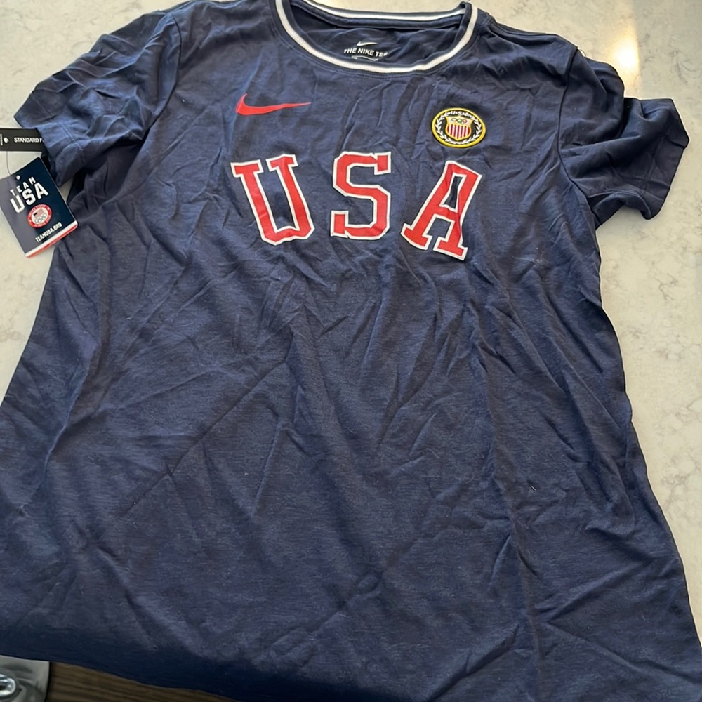 The NIKE Tee. USA Pride!  New with tags !